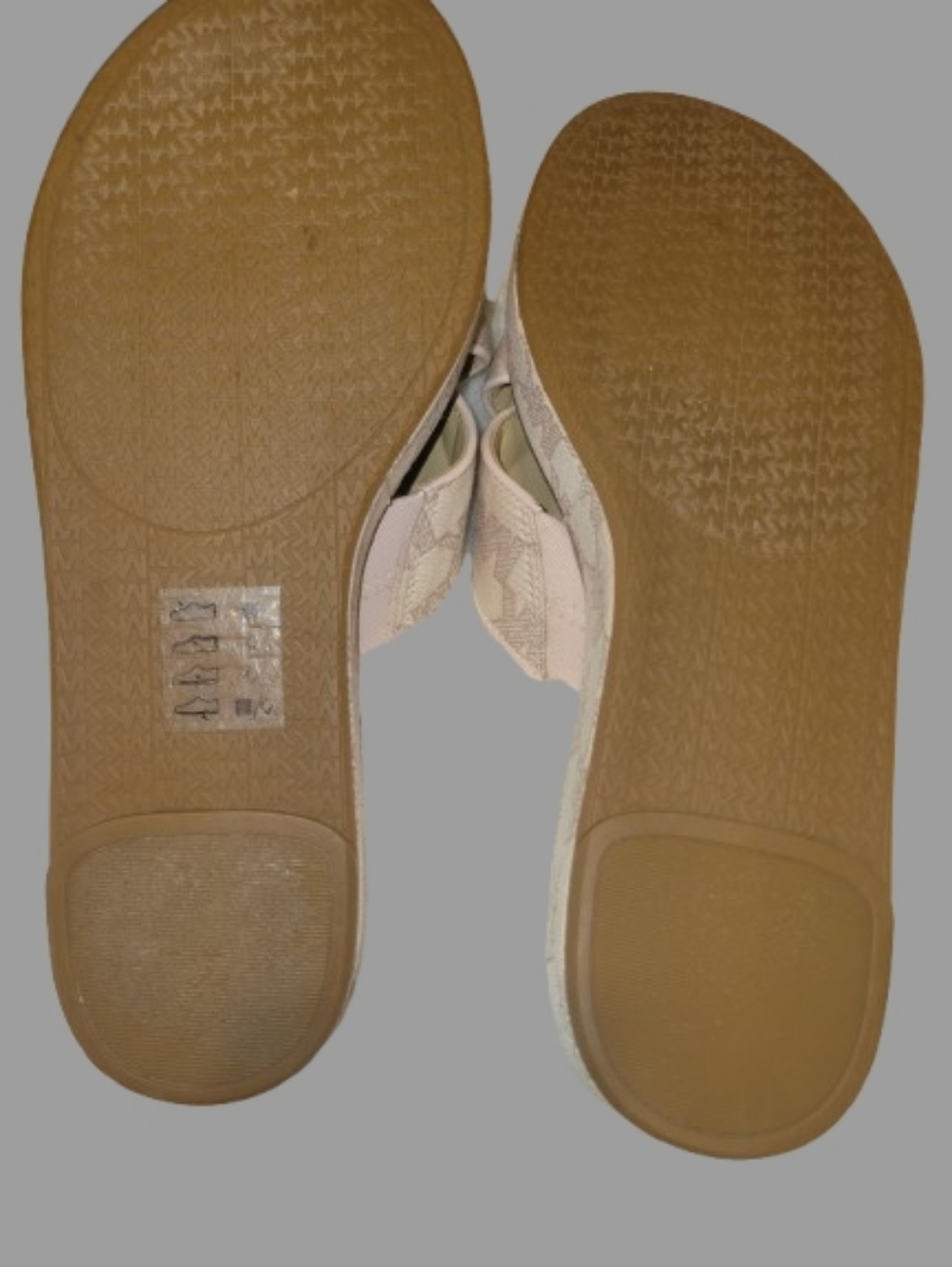 Michael Kors The Signature Slide Monogram Design Size 8 - Picture 7 of 7